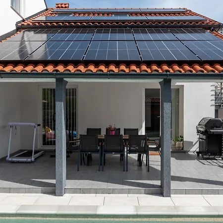 Magdalena With Private Pool *