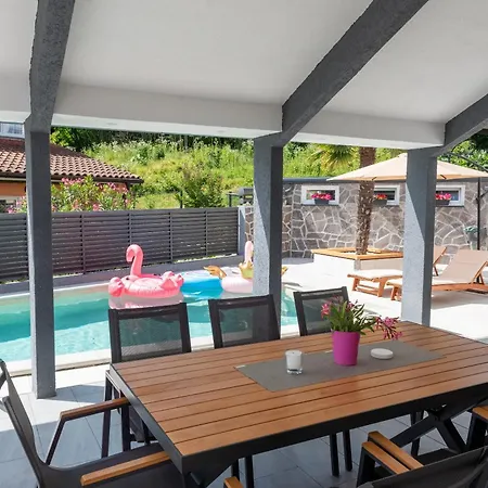 Magdalena With Private Pool *